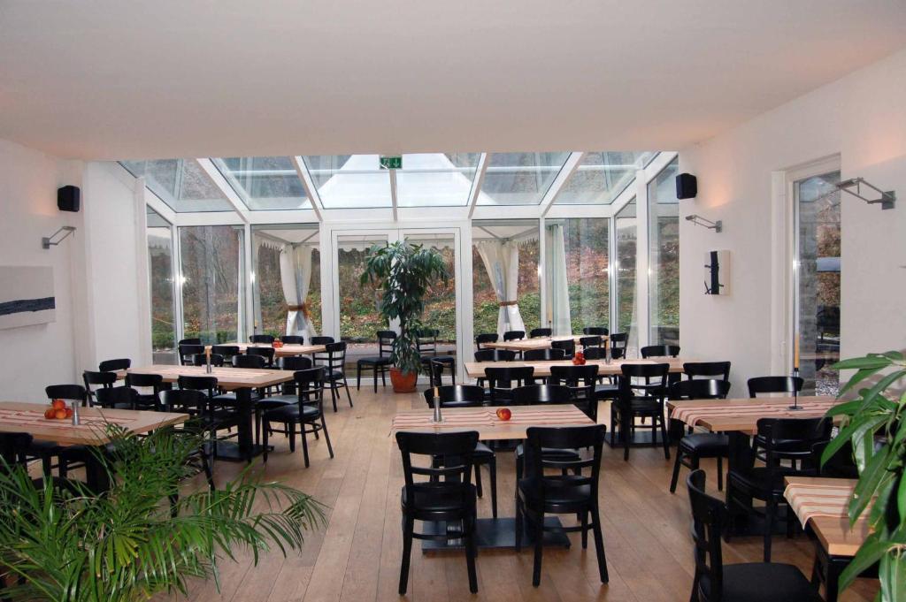 Wildenburger Hof Hotel Friesenhagen Ngoại thất bức ảnh